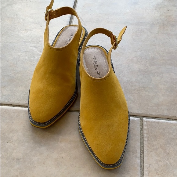 Brand new Kelsi Dagger booties - Picture 2 of 4